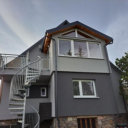 Apartman Nikol Prievidza Ngoại thất bức ảnh
